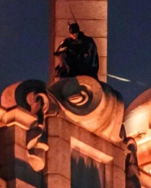 蓝色战衣吃瓜视频,揭秘吃瓜视频背后的热点事件