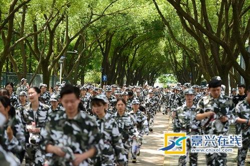 吃瓜军训跳舞本人,我的军训生活剪影