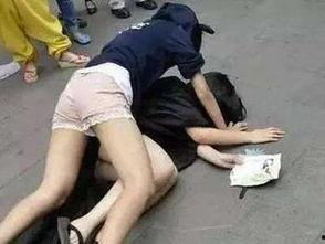 美国妹子打架吃瓜,妹子打架现场，吃瓜群众围观成网红
